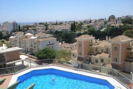 Amplio Apartamento Con Piscina Cerca De La Playa Nerja Dış mekan fotoğraf
